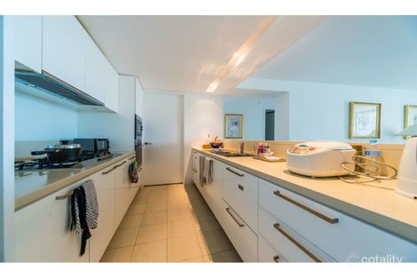 Property photo of 4305/323 Bayview Street Hollywell QLD 4216