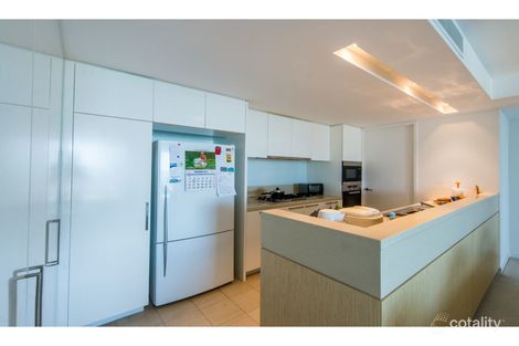 Property photo of 4305/323 Bayview Street Hollywell QLD 4216