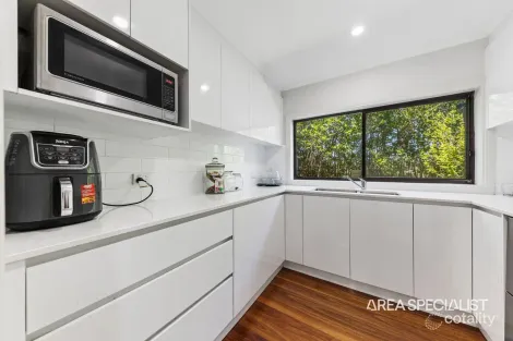 Property photo of 96 Hope Street Bunyip VIC 3815