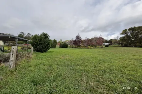 9 James St, Crows Nest, QLD 4355