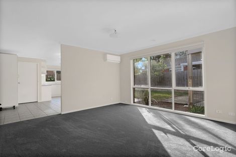 Property photo of 29 Smethurst Avenue Pakenham VIC 3810