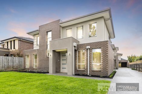 Property photo of 1/10 Pippin Avenue Glen Waverley VIC 3150