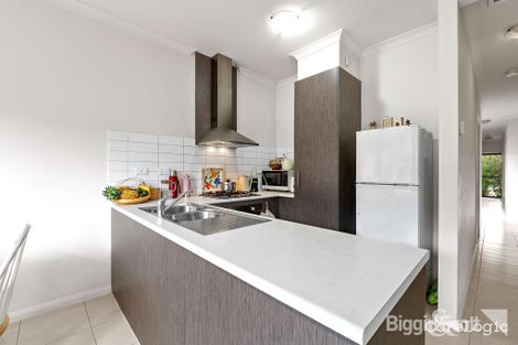 Property photo of 77 Havana Parade Pakenham VIC 3810