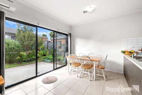 77 Havana Pde, Pakenham, VIC 3810