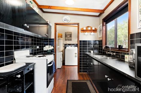 Property photo of 4 Mitchell Court Darley VIC 3340