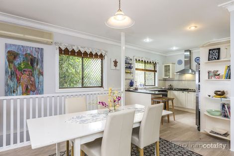 Property photo of 2 Raymond Street Speers Point NSW 2284