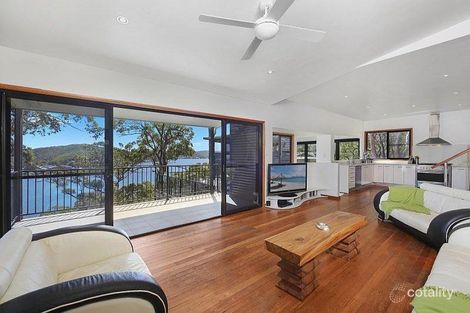 Property photo of 21 Fishermans Parade Daleys Point NSW 2257
