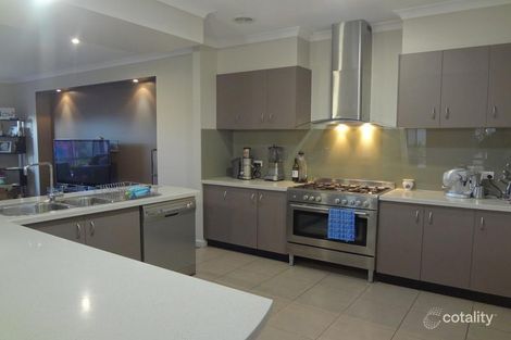 Property photo of 43 Dobson Way Warrnambool VIC 3280