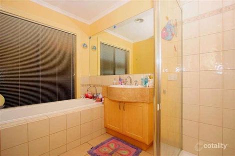 Property photo of 6 Yiota Place Sydenham VIC 3037