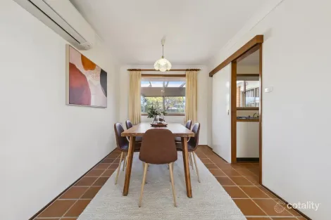 Property photo of 14 Huxley Place Palmerston ACT 2913