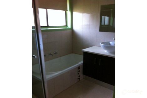Property photo of 1 Maynard Place Kings Park VIC 3021