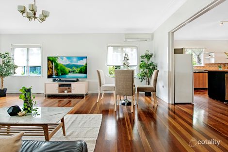 Property photo of 32 Oatland Crescent Holland Park West QLD 4121