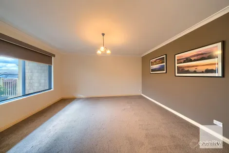 Property photo of 21 Vernon Lane McKail WA 6330