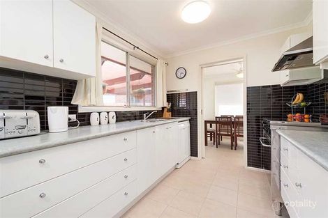 Property photo of 37 Oxley Street Sunbury VIC 3429