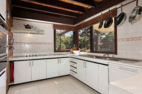 Property photo of 56 Evelyn Road Ringwood North VIC 3134