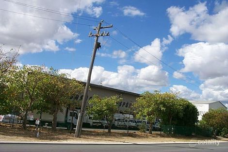 50 Railway Pde, Welshpool, WA 6106