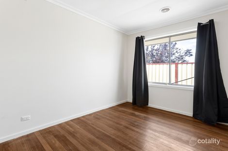 Property photo of 2 Tern Court Melton VIC 3337