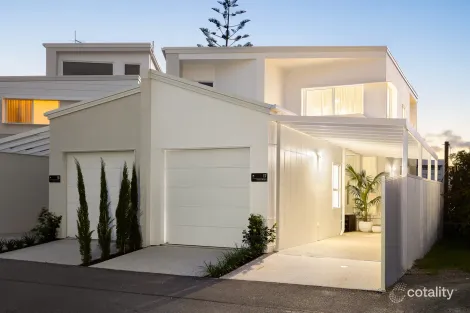 Property photo of 13 Chant Street Broadbeach Waters QLD 4218
