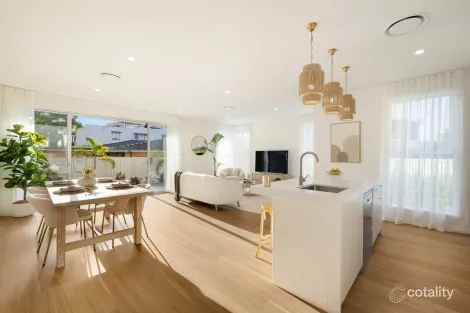 Property photo of 13 Chant Street Broadbeach Waters QLD 4218