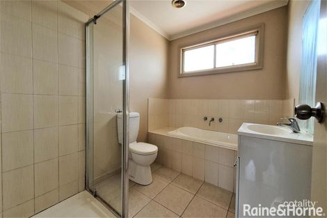 Property photo of 2A Cleveland Street St Albans VIC 3021
