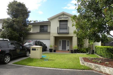 Property photo of 21 Greenwich Place Mardi NSW 2259