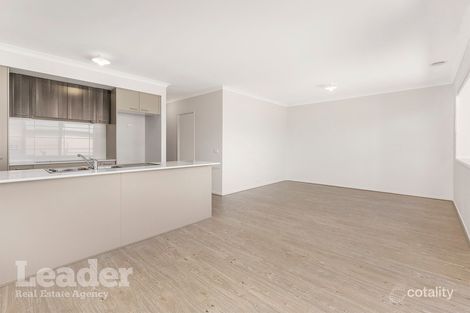 Property photo of 13 Olivetree Loop Craigieburn VIC 3064