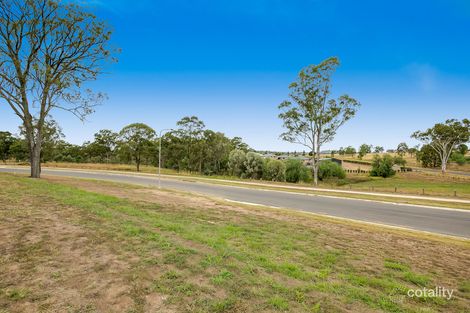 Property photo of 8 Farmer Drive Meringandan West QLD 4352
