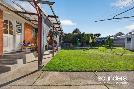 6 WATERLOO ST, RAVENSWOOD, TAS 7250