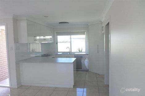 Property photo of 3/51 Acacia Drive Miles QLD 4415