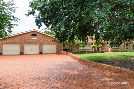 Property photo of 22 Colony Crescent Dubbo NSW 2830