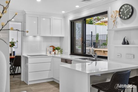 Property photo of 12 Callicoma Place Redhead NSW 2290