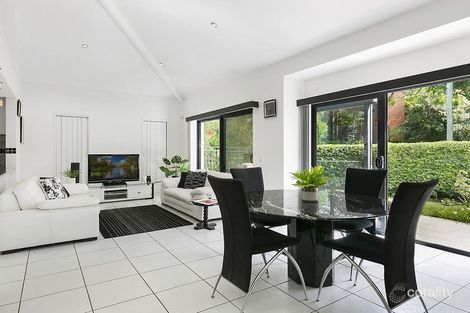Property photo of 2/12 Burton Street Indooroopilly QLD 4068