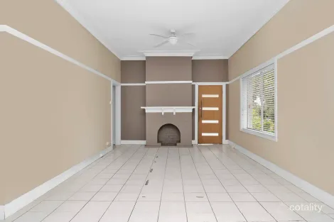 Property photo of 4 Boronia Street Belfield NSW 2191