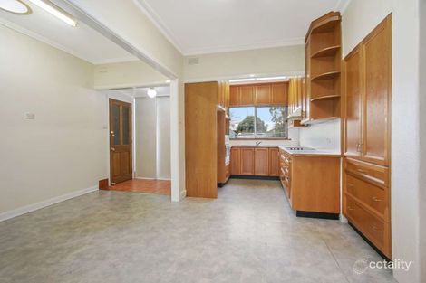 Property photo of 379 Nowland Avenue Lavington NSW 2641