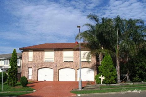 11 Boronia Rd, Bossley Park, NSW 2176