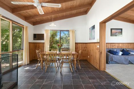 Property photo of 2 Edgewater Close Queenscliff VIC 3225