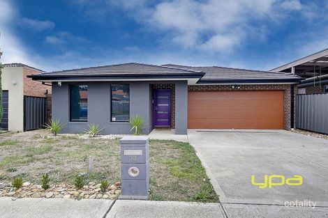 33 Woodside Way, Roxburgh Park, VIC 3064