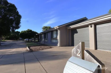12 Bandera Ave, Glenfield Park, NSW 2650