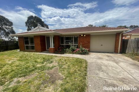 Property photo of 8 Conroy Place Roxburgh Park VIC 3064