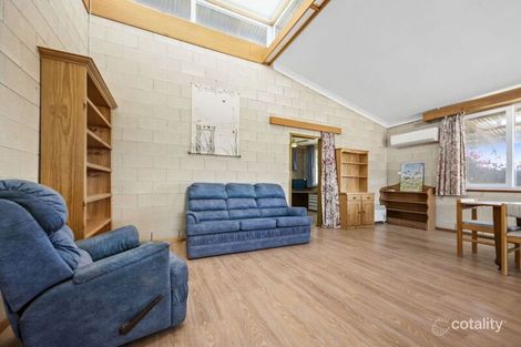 Property photo of 13 Brock Road Holder SA 5330