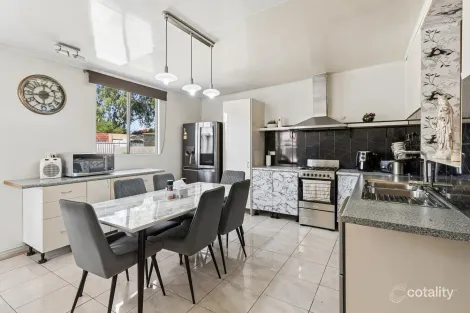 51 Gravity St, Beckenham, WA 6107