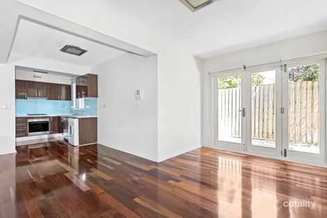 Property photo of 2/53-55 Finlay Street Albert Park VIC 3206