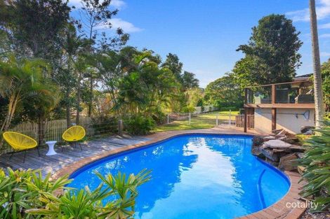 Property photo of 2 McKellar Court Mount Ommaney QLD 4074