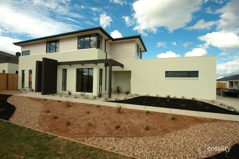 1 Mimosa Way, Burnside Heights, VIC 3023