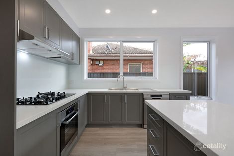 Property photo of 33 Latham Street Bentleigh East VIC 3165