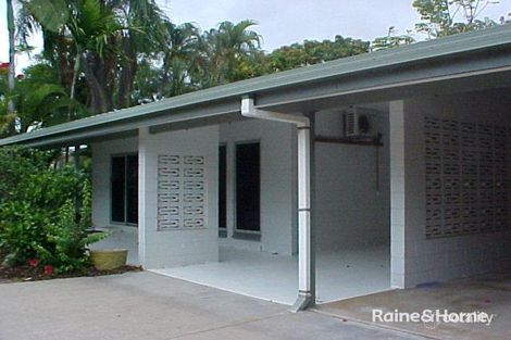 Property photo of 1/5 Thais Street Palm Cove QLD 4879