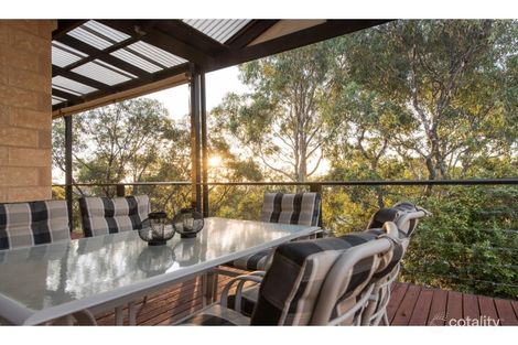 Property photo of 3 Greenville Close Aberfoyle Park SA 5159