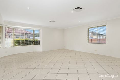 Property photo of 43 Ferraro Crescent West Hoxton NSW 2171