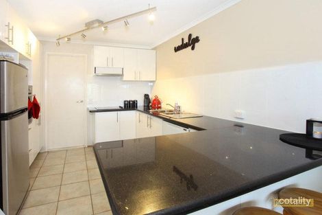 Property photo of 1/8 Callistemon Court Arundel QLD 4214