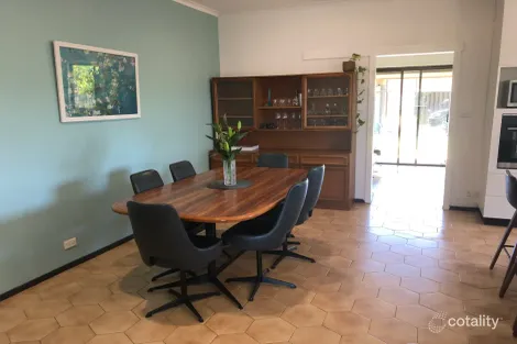 Property photo of 49 Donald Street Wangaratta VIC 3677